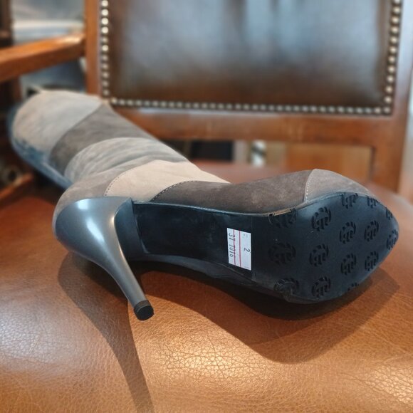 New leather tall boots in 3 colours. - Picture 4 of 7